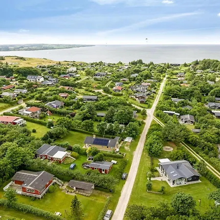 Nilias - 400m To The Fjord By Interhome *